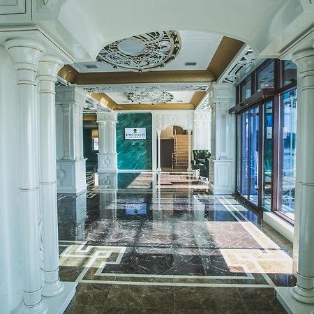 Emerald Hotel Баку Экстерьер фото