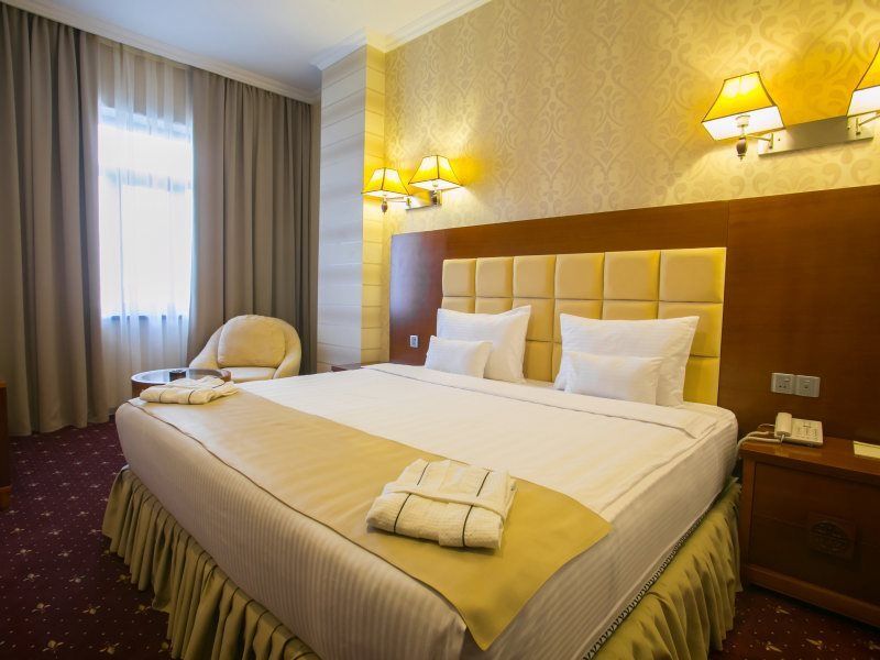 Emerald Hotel Баку Экстерьер фото