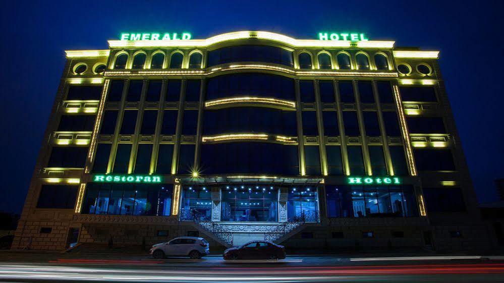 Emerald Hotel Баку Экстерьер фото